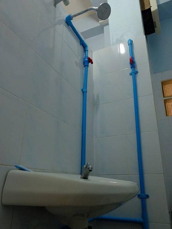 Penguin Hotel Kawthaung Bagian luar foto